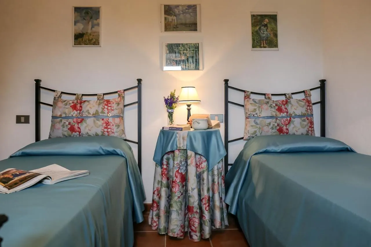 Il Pino Di Spazzavento Cetona Country house