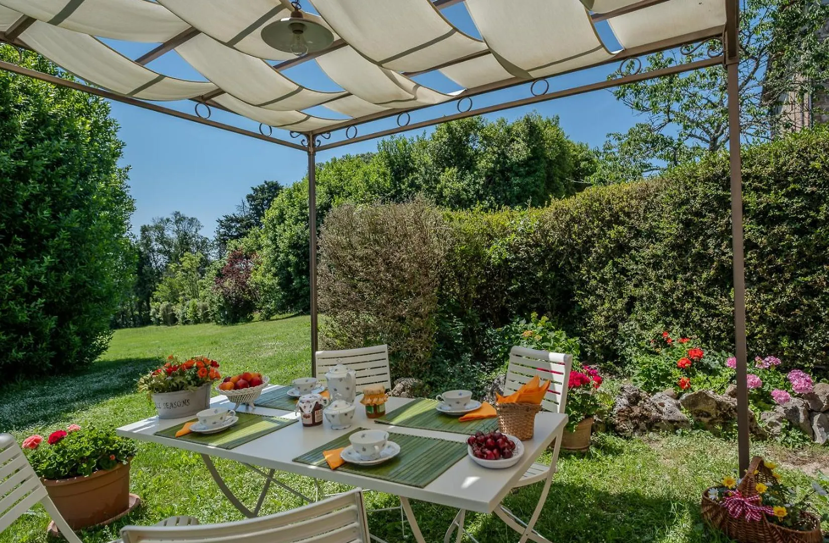 Il Pino Di Spazzavento Cetona 0*,  Italy