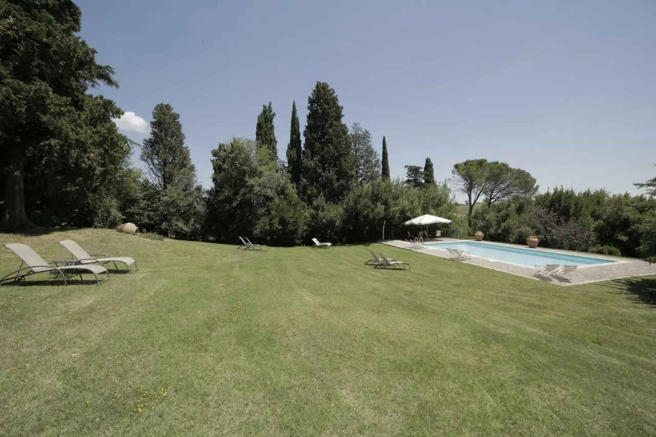 Il Pino Di Spazzavento Cetona Country house