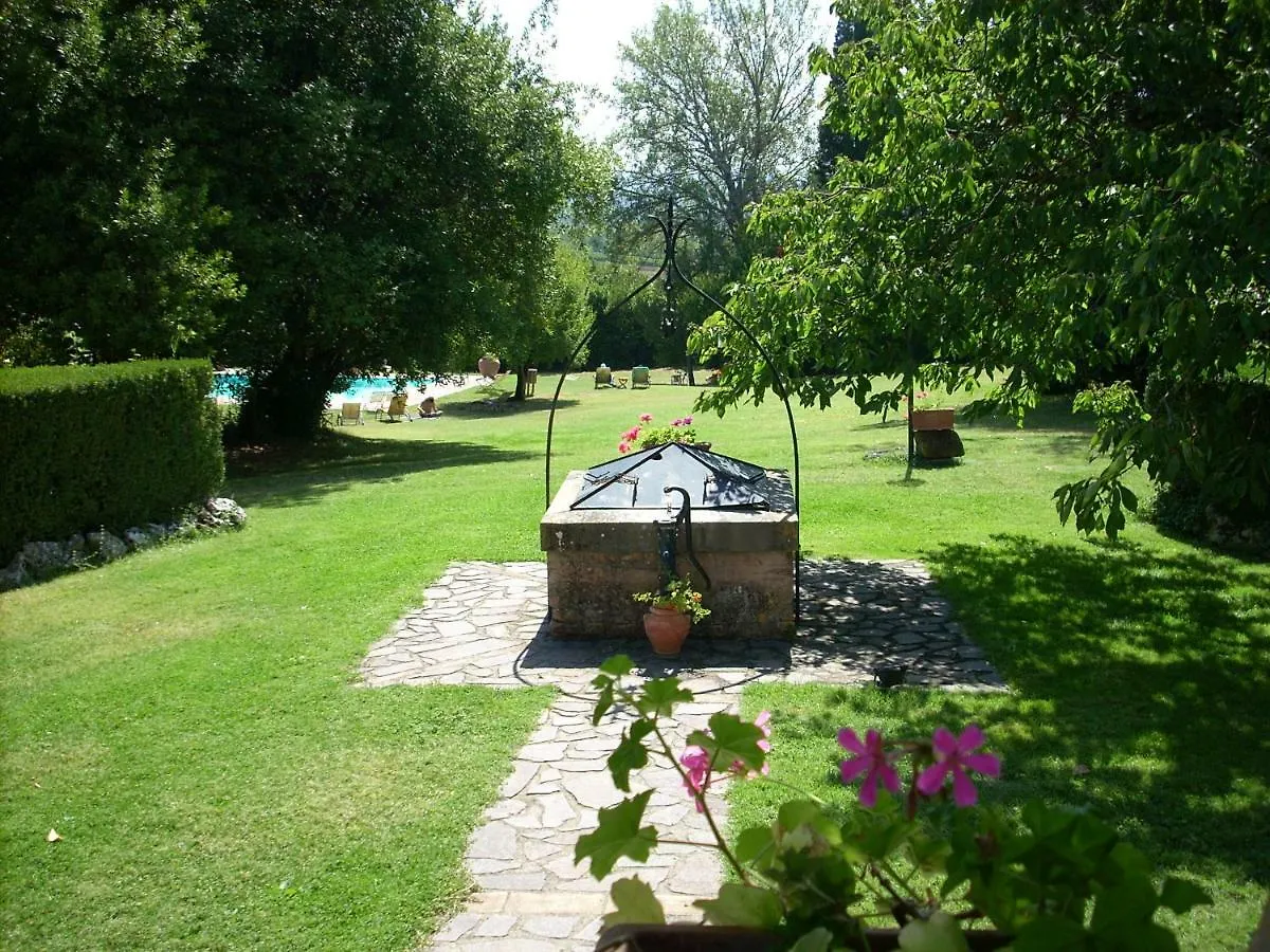 Country house Il Pino Di Spazzavento Cetona Italy